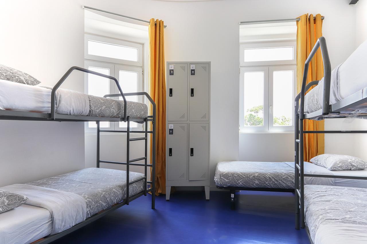 Kab+1 Hostel Lisboa Ngoại thất bức ảnh